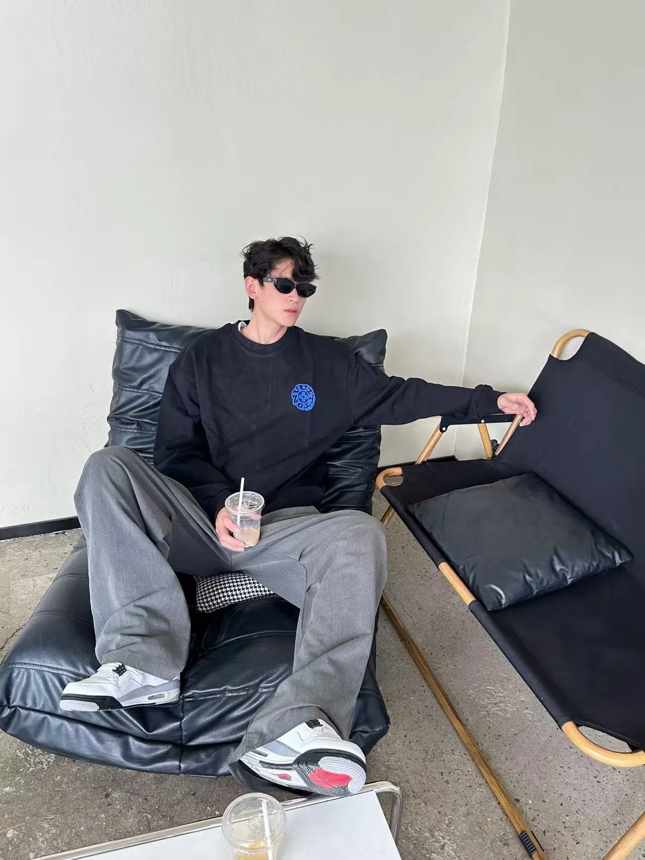 Louis Vuitton/ 25Fw Blue logo